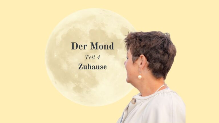Ilona Clemens blickt auf einen Vollmond, Symbolbild für den Mond und die Astrogeografie, Teil 4 der Mond-Reihe